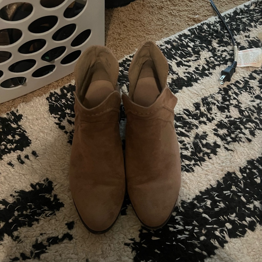 Women's Tan Ankle Boots